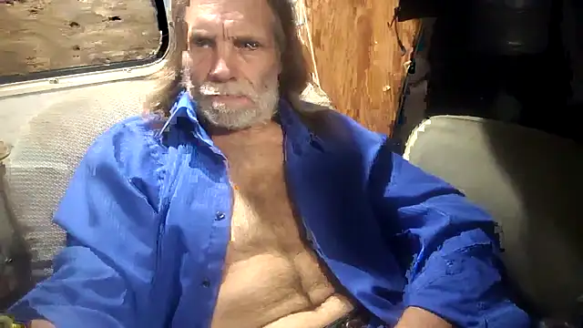 Fluxus532xh online show from October 21, 2025, 7:08 am