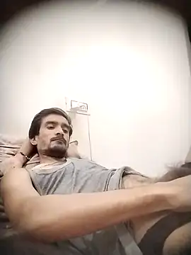 Snapshot of Rajat14111996 chatting on March 7, 2025, 3:51 am Rajat14111996 online show from March 7, 2025, 3:51 am