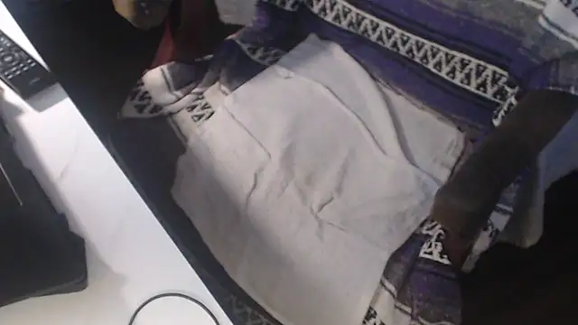 QueenDenizeAndTheCaptain online show from October 2, 2025, 5:55 am