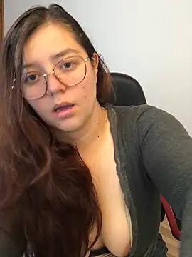 kayortiiz online show from March 24, 2026, 1:05 am