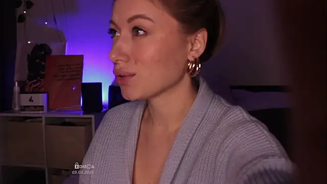 Snapshot of Blondie_Bunny chatting on March 3, 2025, 3:16 am Blondie Bunny online show from March 3, 2025, 3:16 am