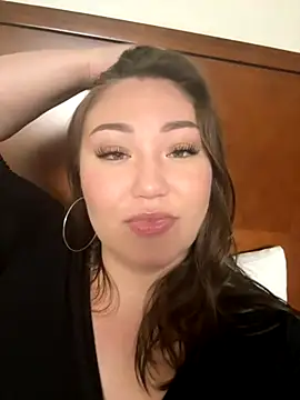 RosieDixx online show from October 11, 2025, 5:19 am