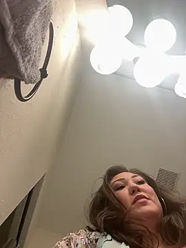 RosieDixx online show from October 4, 2025, 3:19 am