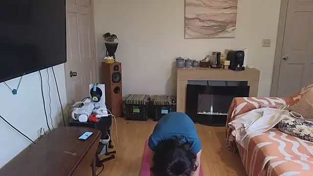 Snapshot of queendab626 chatting on December 1, 2025, 2:29 pm queendab626 online show from December 1, 2025, 2:29 pm