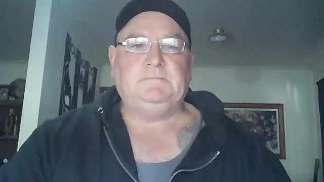 Snapshot of HOTANAL chatting on November 16, 2025, 10:24 pm HOTANAL online show from November 16, 2025, 10:24 pm