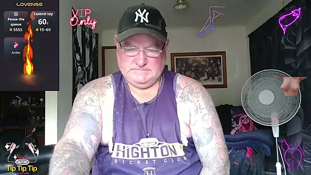 Snapshot of HOTANAL chatting on April 10, 2026, 2:29 am HOTANAL online show from April 10, 2026, 2:29 am