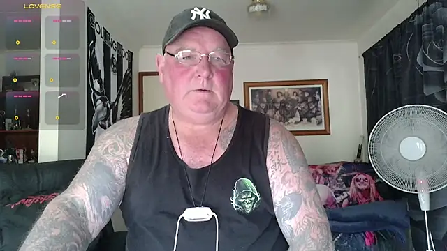 Snapshot of HOTANAL chatting on April 12, 2026, 2:59 am HOTANAL online show from April 12, 2026, 2:59 am