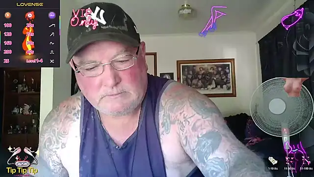 Snapshot of HOTANAL chatting on April 5, 2026, 2:29 am HOTANAL online show from April 5, 2026, 2:29 am