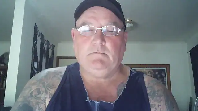 Snapshot of HOTANAL chatting on November 25, 2025, 4:57 am HOTANAL online show from November 25, 2025, 4:57 am