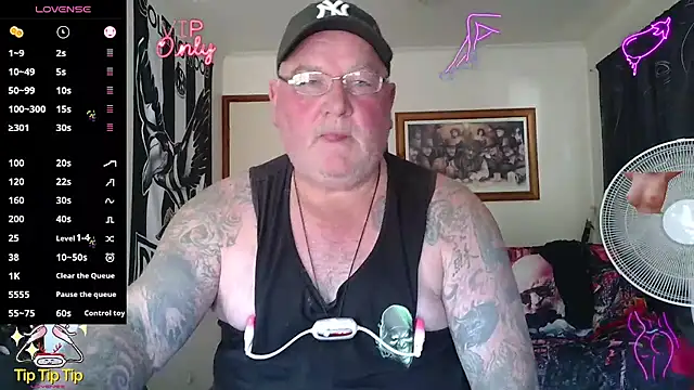 Snapshot of HOTANAL chatting on April 19, 2026, 3:29 am HOTANAL online show from April 19, 2026, 3:29 am