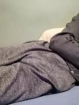 ymcmbillio online show from February 14, 2025, 6:40 pm