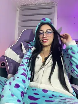 sophie cute66 online show from March 27, 2026, 6:33 am