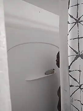 markquanna online show from November 8, 2025, 5:44 am