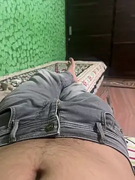 Snapshot of hotcuteguy_xxx1 chatting on June 29, 2026, 2:06 pm hotcuteguy xxx1 online show from June 29, 2026, 2:06 pm