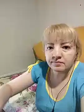 stefanyharper16 online show from November 11, 2025, 11:31 pm