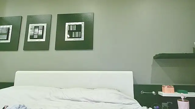 Snapshot of isabella_rossse chatting on April 7, 2026, 5:26 pm isabella rossse online show from April 7, 2026, 5:26 pm