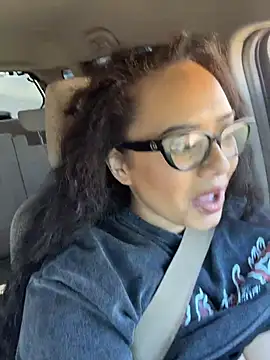 CarmelaAnthony online show from November 4, 2025, 7:39 pm