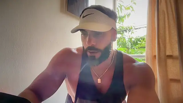 romeolovedark online show from May 7, 2026, 10:24 pm