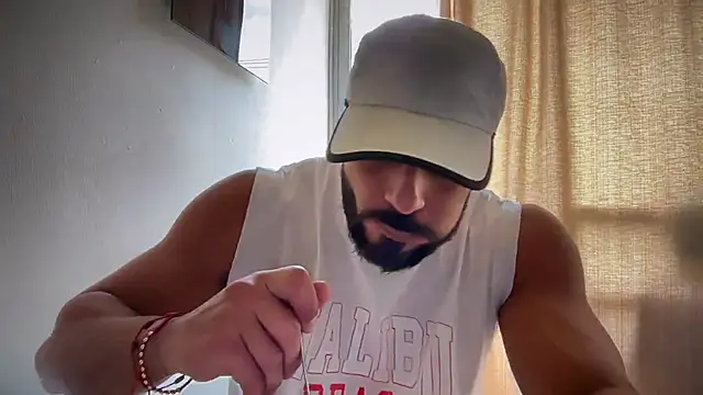 Snapshot of romeolovedark chatting on March 25, 2026, 4:50 pm romeolovedark online show from March 25, 2026, 4:50 pm