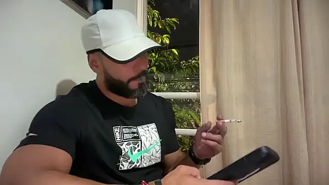 Snapshot of romeolovedark chatting on March 15, 2026, 6:31 am romeolovedark online show from March 15, 2026, 6:31 am