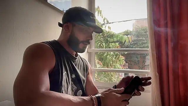 Snapshot of romeolovedark chatting on February 10, 2026, 9:58 pm romeolovedark online show from February 10, 2026, 9:58 pm