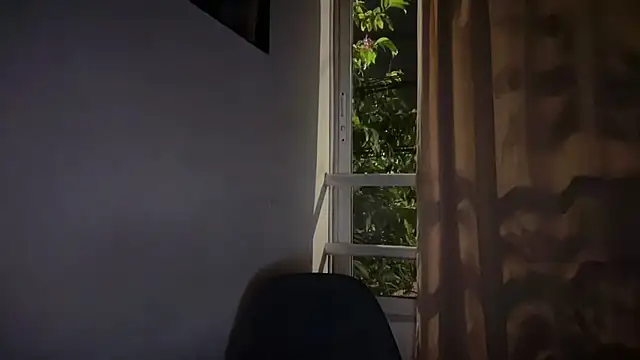 Snapshot of romeolovedark chatting on April 9, 2026, 6:19 am romeolovedark online show from April 9, 2026, 6:19 am