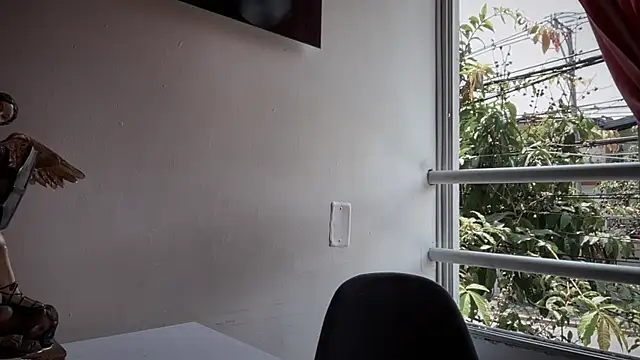 romeolovedark online show from September 27, 2025, 3:51 pm