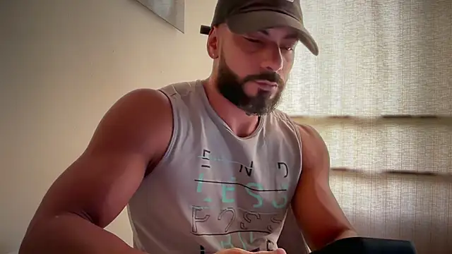 Snapshot of romeolovedark chatting on March 12, 2026, 5:17 pm romeolovedark online show from March 12, 2026, 5:17 pm