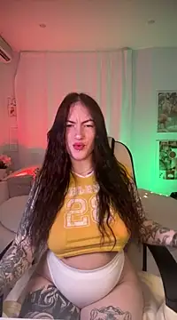 Snapshot of IvyHoney chatting on March 16, 2025, 7:37 am IvyHoney online show from March 16, 2025, 7:37 am