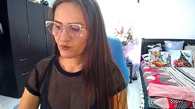 Snapshot of Xiimen chatting on February 6, 2026, 11:56 pm Xiimen online show from February 6, 2026, 11:56 pm