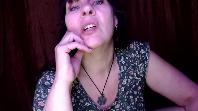 karina ren  online show from February 19, 2025, 1:50 pm