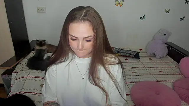 NataliEvans online show from May 26, 2026, 8:07 pm