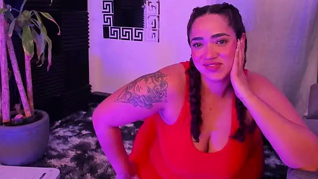 Snapshot of HannaMiills@xh chatting on April 13, 2026, 2:54 pm HannaMiillsxh online show from April 13, 2026, 2:54 pm