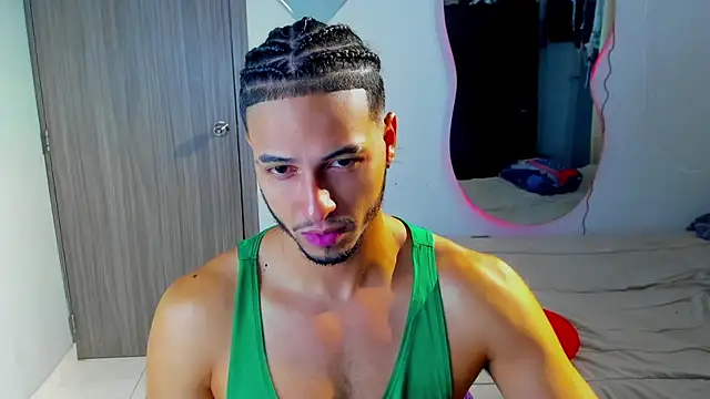 Kris Khalifa69 online show from December 5, 2025, 3:54 pm