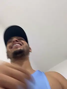 Kris Khalifa69 online show from April 19, 2026, 1:50 am