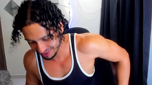 Kris Khalifa69 online show from June 6, 2026, 10:26 pm