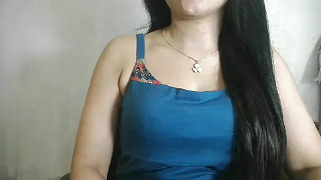 Snapshot of Chanchal--Navya chatting on April 18, 2026, 7:18 pm Chanchal--Navya online show from April 18, 2026, 7:18 pm
