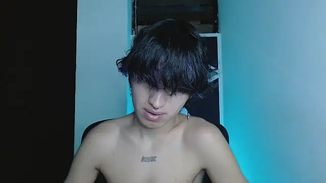 littlextreme online show from March 8, 2026, 2:37 am