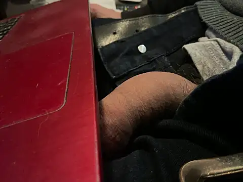 Snapshot of juicyprecumboy chatting on February 17, 2025, 12:22 am juicyprecumboy online show from February 17, 2025, 12:22 am