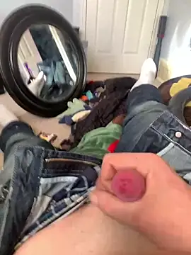 Hugetings online show from March 5, 2026, 10:48 pm