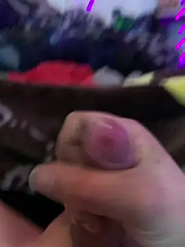 Snapshot of Hugetings chatting on February 5, 2026, 3:52 pm Hugetings online show from February 5, 2026, 3:52 pm