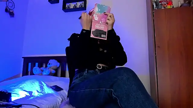 Snapshot of Cheerryll chatting on February 21, 2025, 2:39 am Cheerryll online show from February 21, 2025, 2:39 am