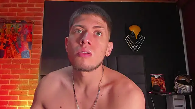 Snapshot of SebastianMaximoff chatting on February 12, 2025, 2:32 pm SebastianMaximoff online show from February 12, 2025, 2:32 pm