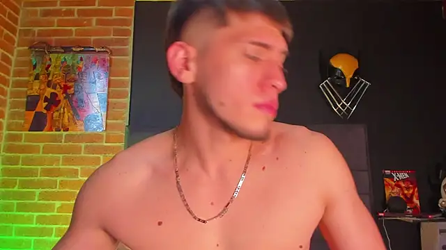 Snapshot of SebastianMaximoff chatting on February 18, 2025, 3:41 pm SebastianMaximoff online show from February 18, 2025, 3:41 pm