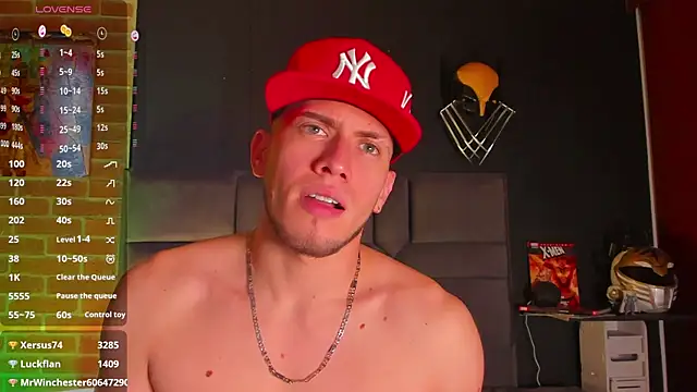 Snapshot of SebastianMaximoff chatting on February 18, 2025, 6:47 pm SebastianMaximoff online show from February 18, 2025, 6:47 pm