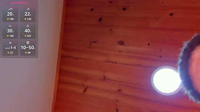 Snapshot of SebastianMaximoff chatting on February 16, 2025, 4:32 pm SebastianMaximoff online show from February 16, 2025, 4:32 pm