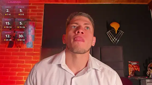 Snapshot of SebastianMaximoff chatting on March 10, 2025, 1:21 pm SebastianMaximoff online show from March 10, 2025, 1:21 pm