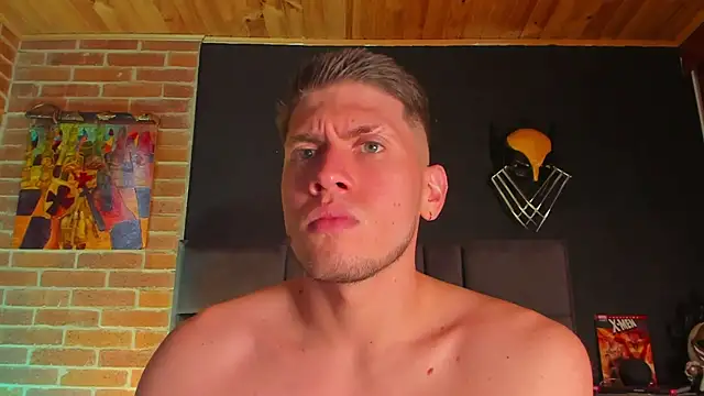 Snapshot of SebastianMaximoff chatting on March 6, 2025, 7:54 pm SebastianMaximoff online show from March 6, 2025, 7:54 pm