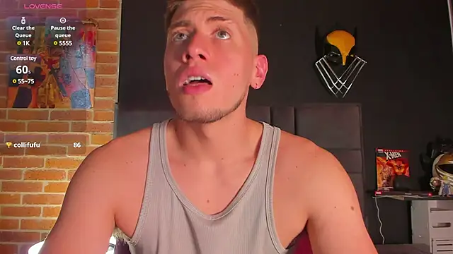 Snapshot of SebastianMaximoff chatting on March 9, 2025, 4:33 pm SebastianMaximoff online show from March 9, 2025, 4:33 pm