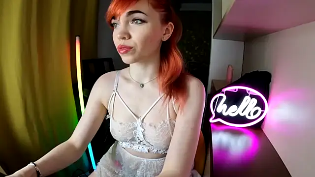 Snapshot of olivka-flower chatting on February 18, 2026, 9:00 pm olivka-flower online show from February 18, 2026, 9:00 pm